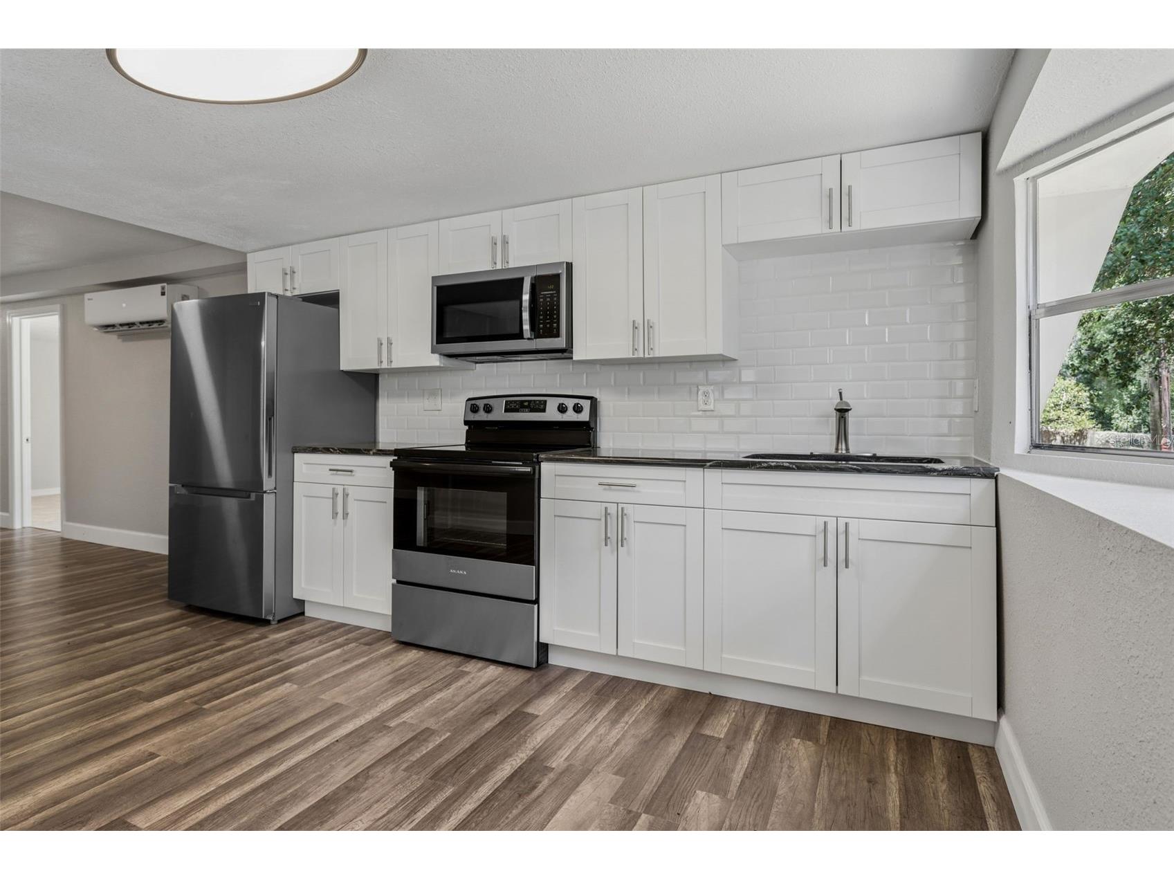 4251 Seaberg Road Zephyrhills FL 33541 TB8506320 image9