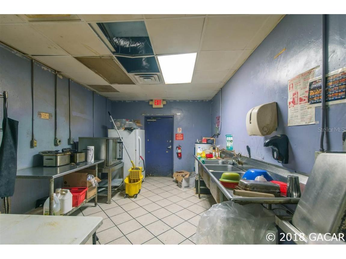 4251 SW 13th Street Gainesville FL 32608 GC418197 image20