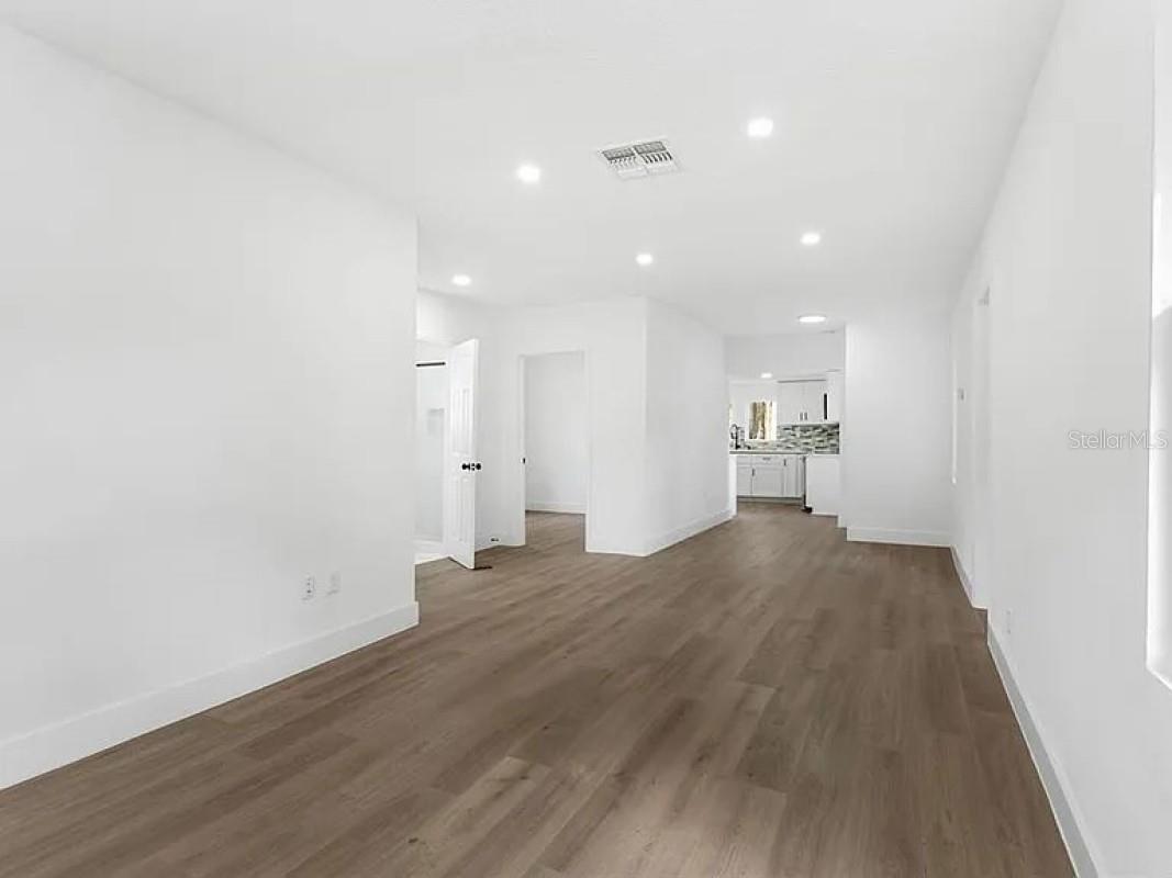 4251 Tangerine Avenue Sanford FL 32773 A4689152 image25