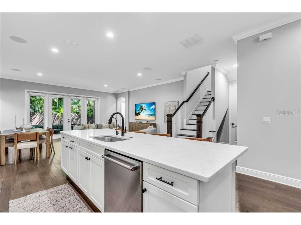 4251 W Roland Street Tampa FL 33609 TB8374501 image12