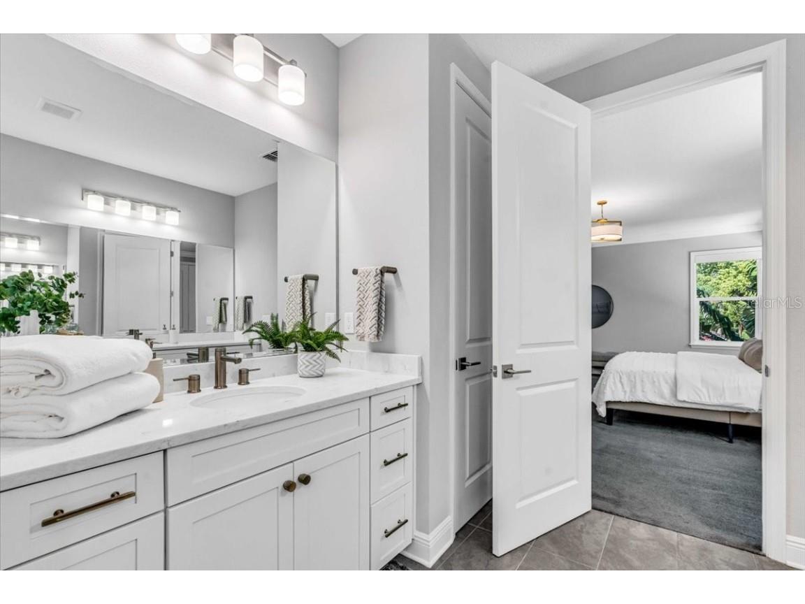 4251 W Roland Street Tampa FL 33609 TB8413877 image34