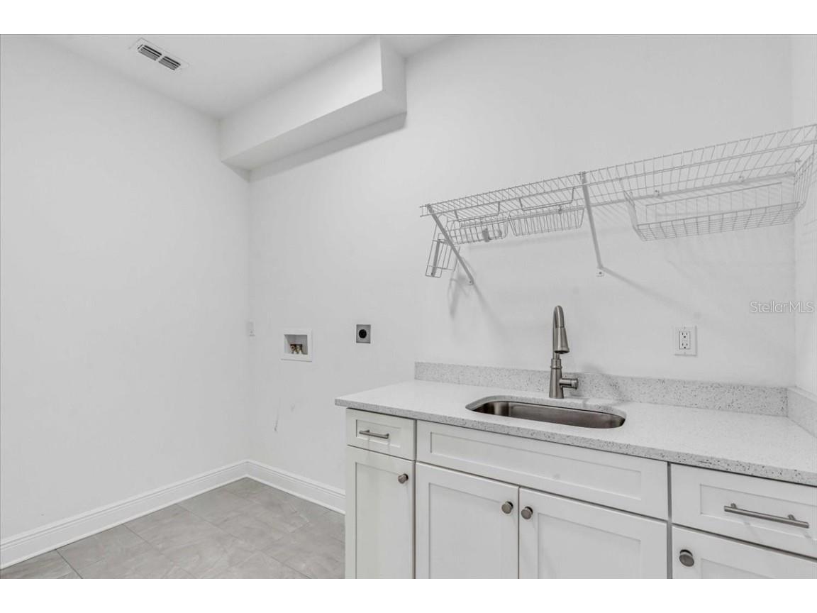 4251 W Roland Street Tampa FL 33609 TB8413877 image42