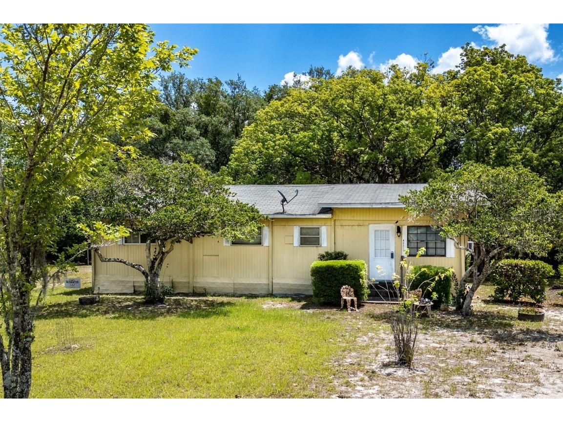 42518 Saint Claire Lake Drive Deland FL 32720 G5081465 image1