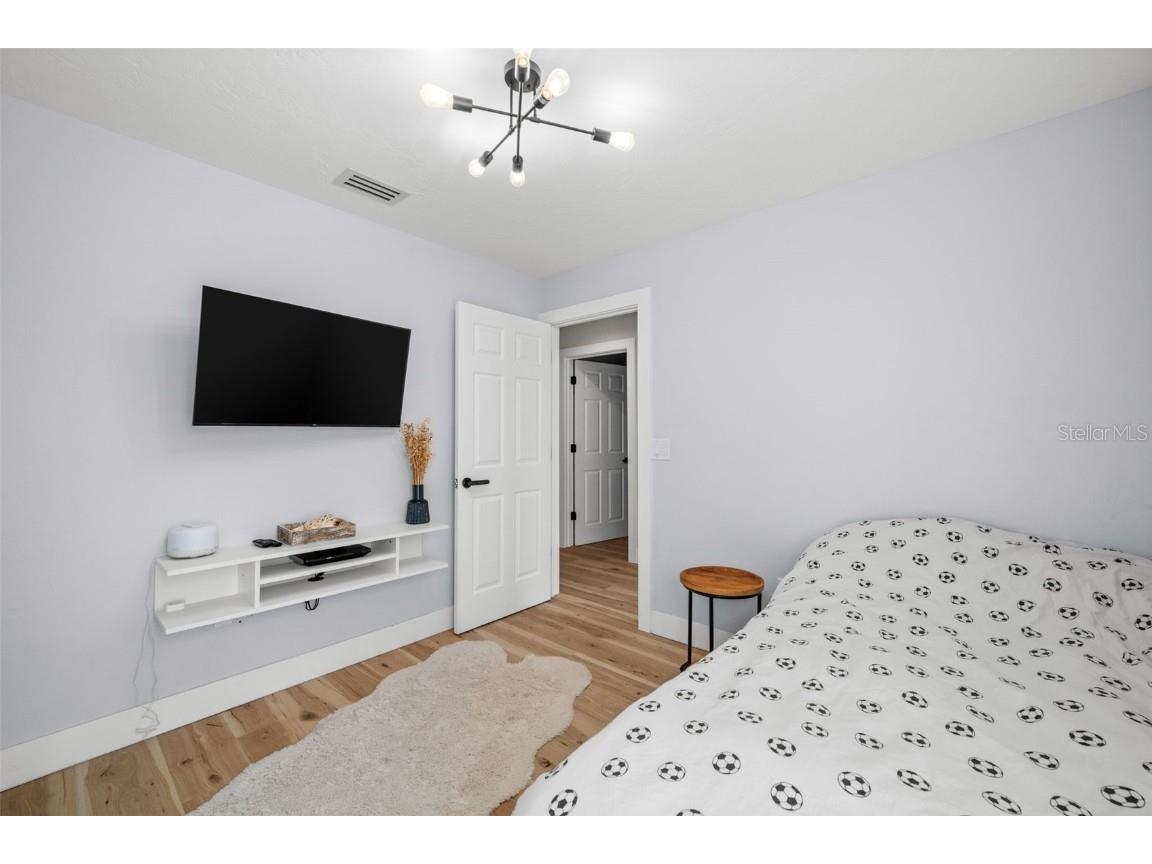 4252 Boswell Place Sarasota FL 34241 A4670812 image37