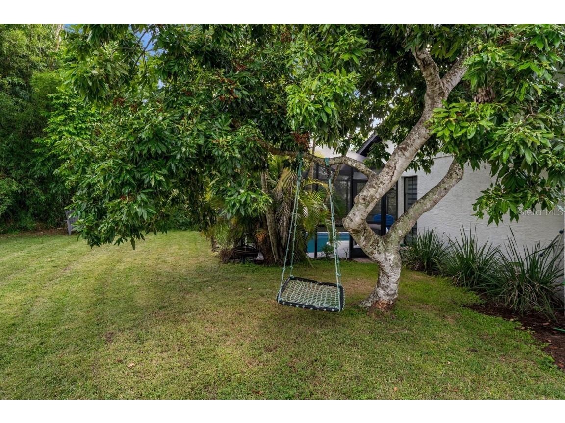 4252 Boswell Place Sarasota FL 34241 A4670812 image48