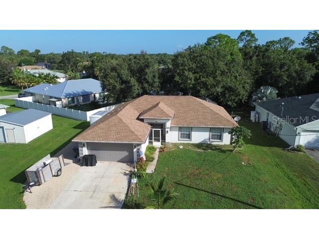 4252 Donatello Avenue North Port FL 34286 C7515930 image1