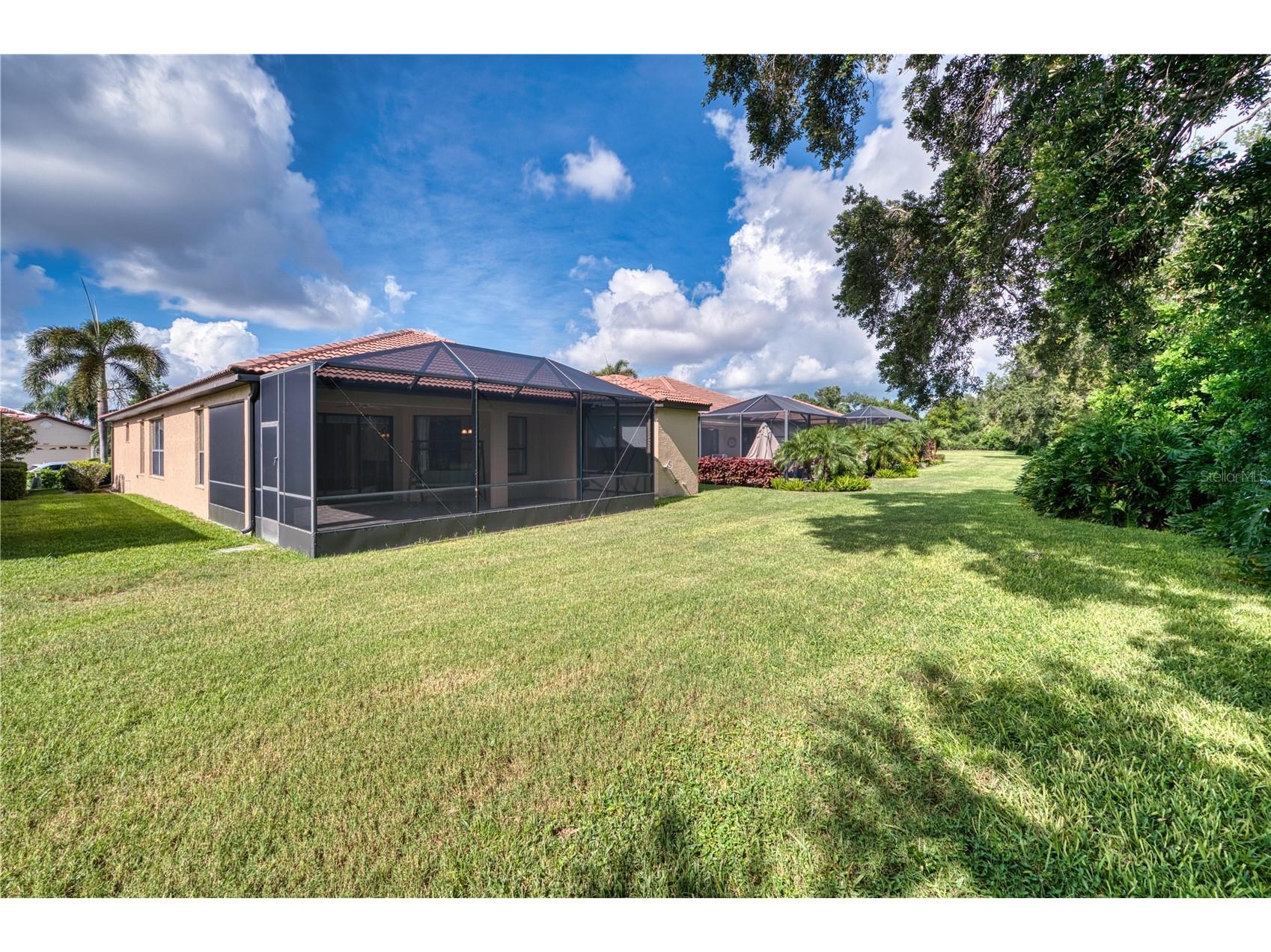 4252 Mackay Falls Terrace Sarasota FL 34243 A4695428 image15