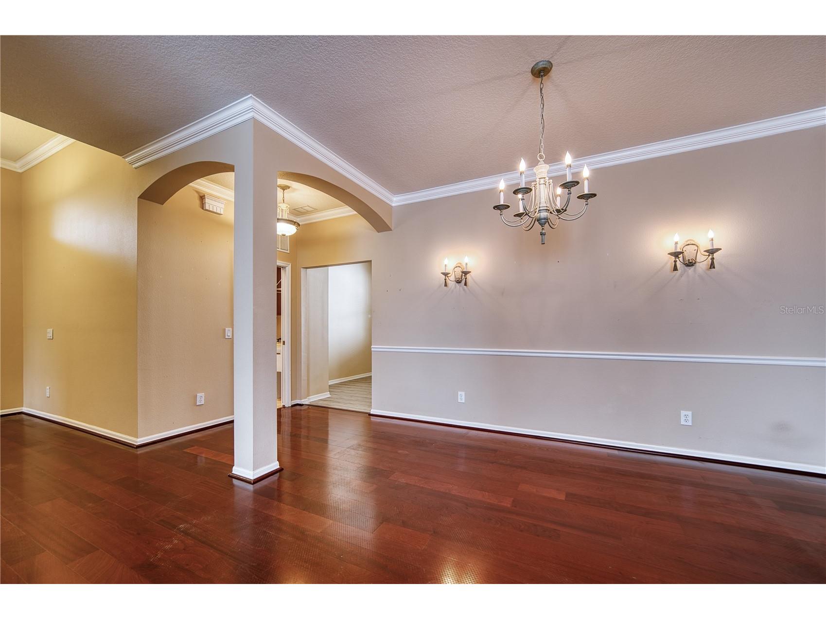 4252 Mackay Falls Terrace Sarasota FL 34243 A4695428 image5