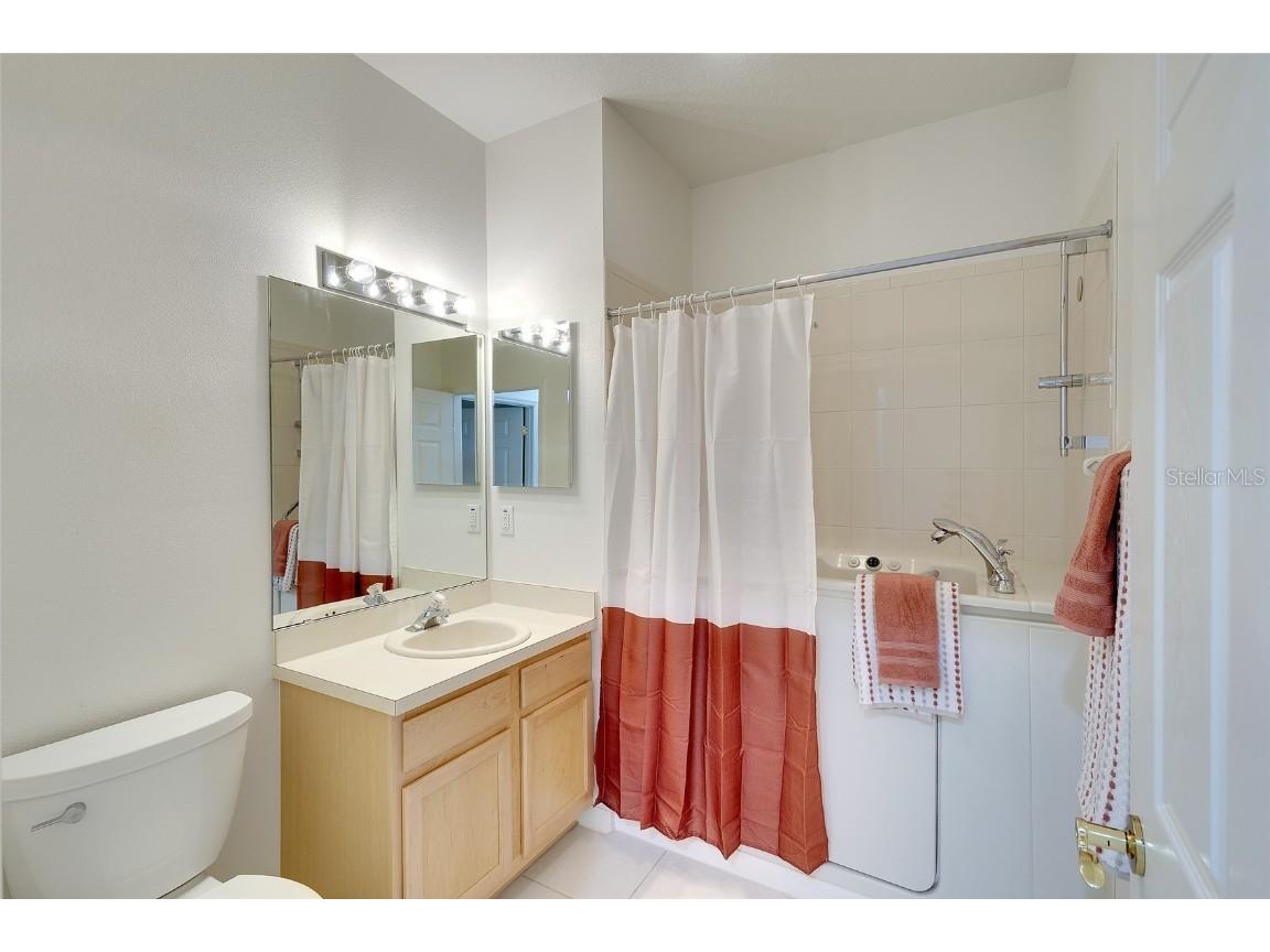 4253 Cascade Falls Drive Sarasota FL 34243 A4671108 image17