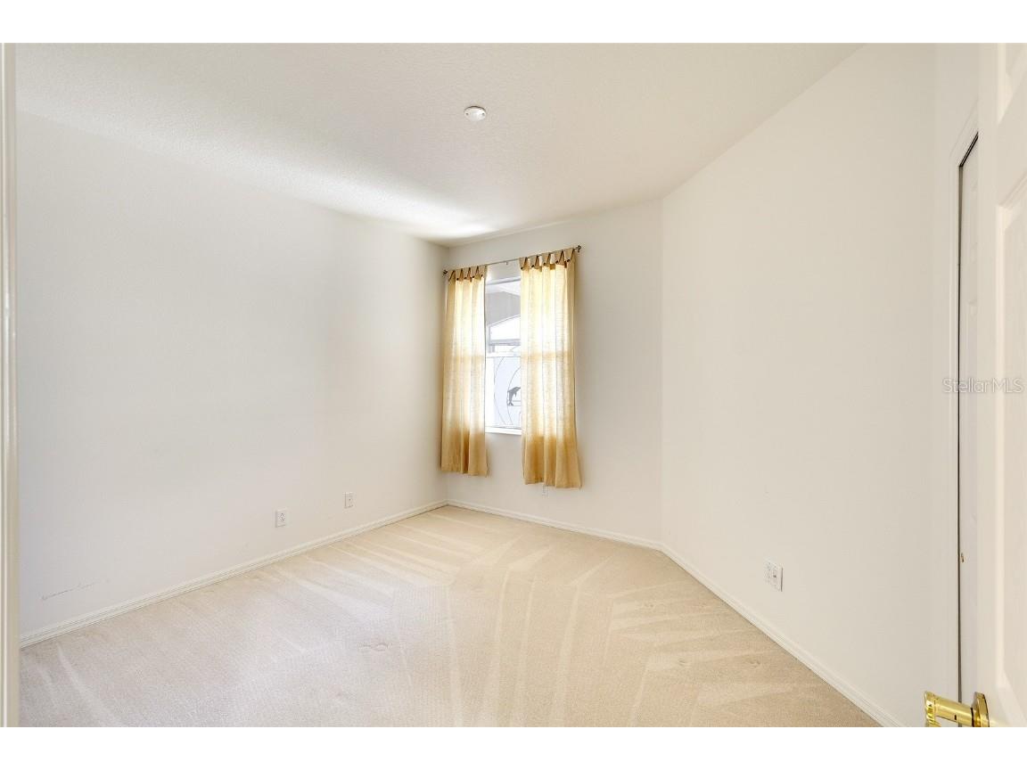 4253 Cascade Falls Drive Sarasota FL 34243 A4671108 image18