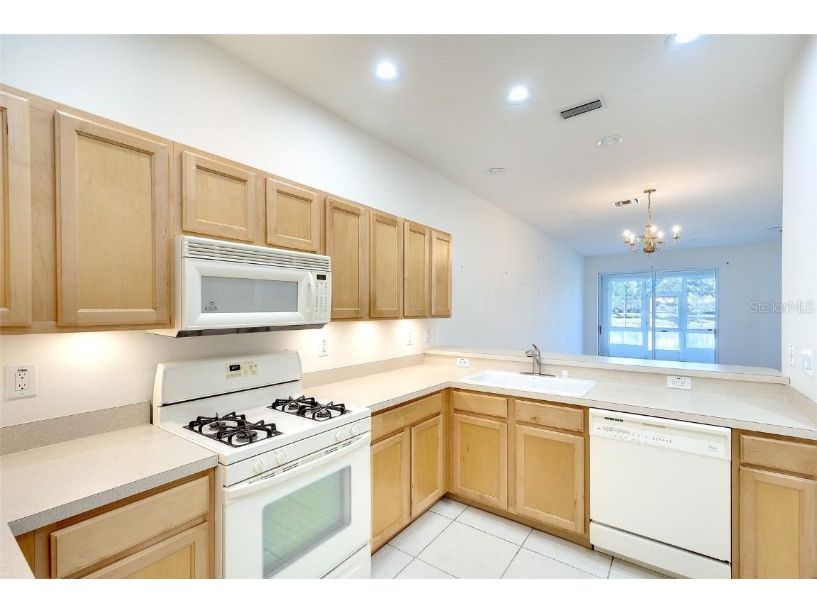 4253 Cascade Falls Drive Sarasota FL 34243 A4671108 image7