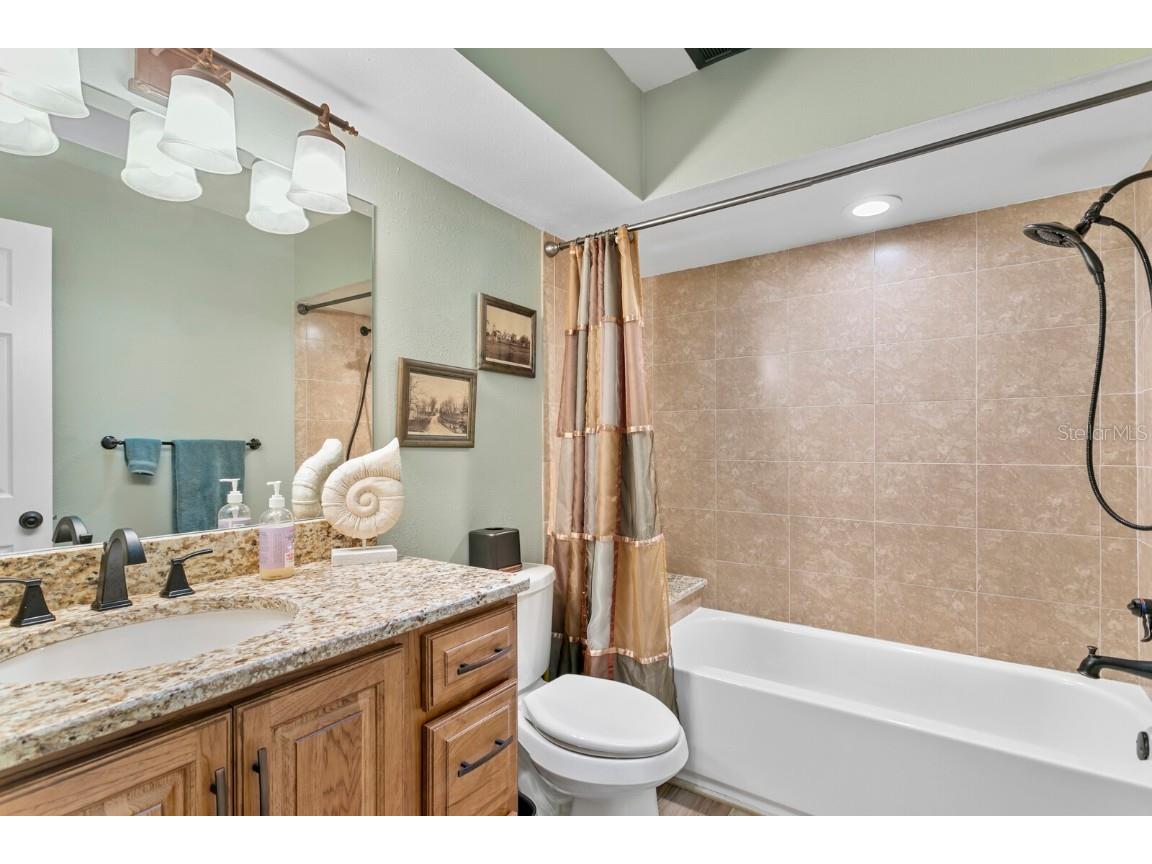 4253 Golf Club Lane Tampa FL 33618 TB8325446 image1