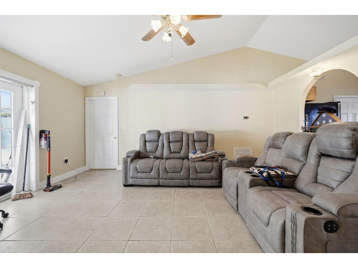 4254 Worthington Place Mascotte FL 34753 TB8457582 image7