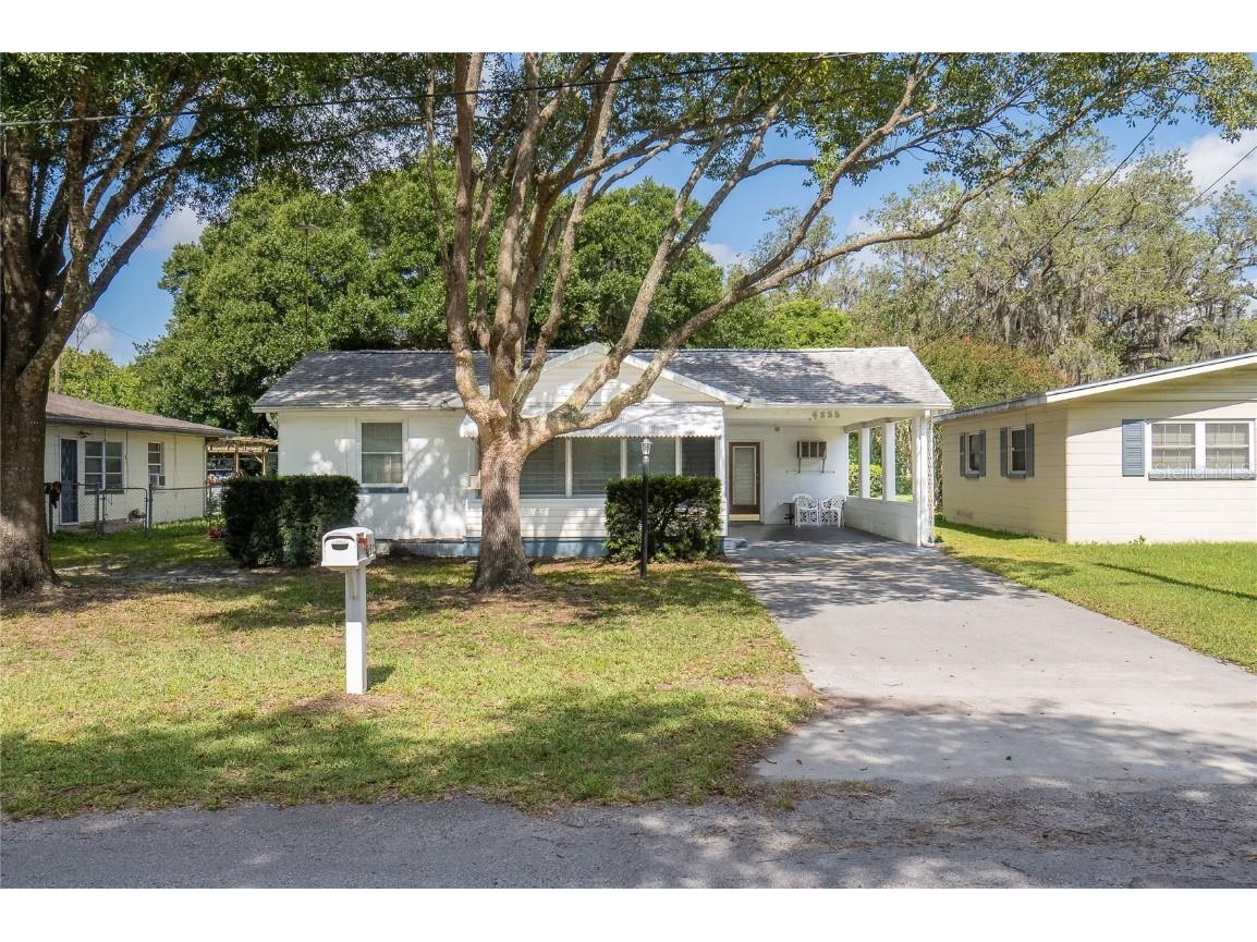 4255 5th Street Zephyrhills FL 33542 L4937751 image1
