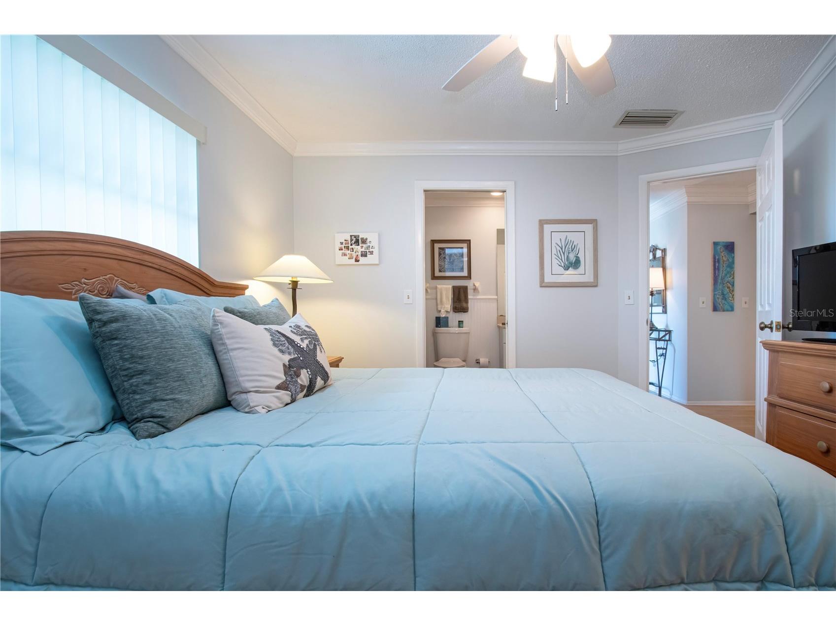 4255 Gulf Drive #229 Holmes Beach FL 34217 A4684618 image42