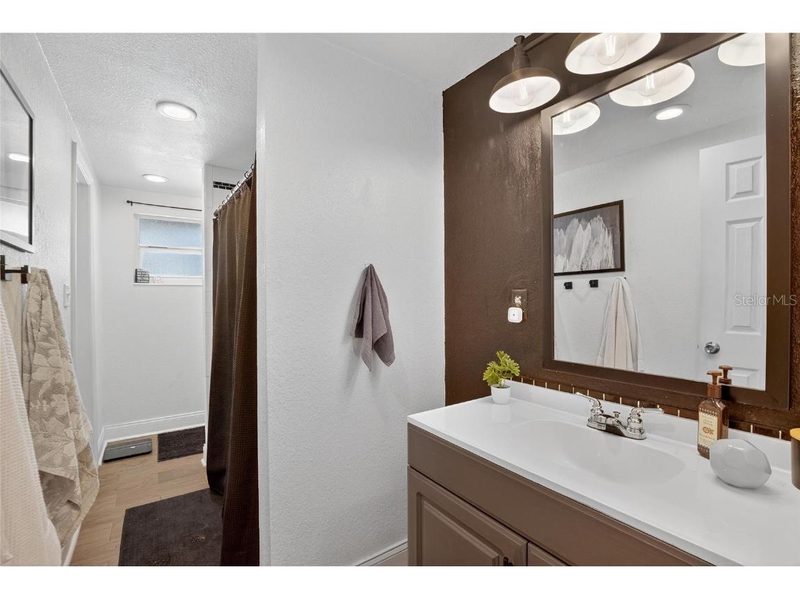 4255 Sabal Palm Drive Mulberry FL 33860 TB8450173 image20