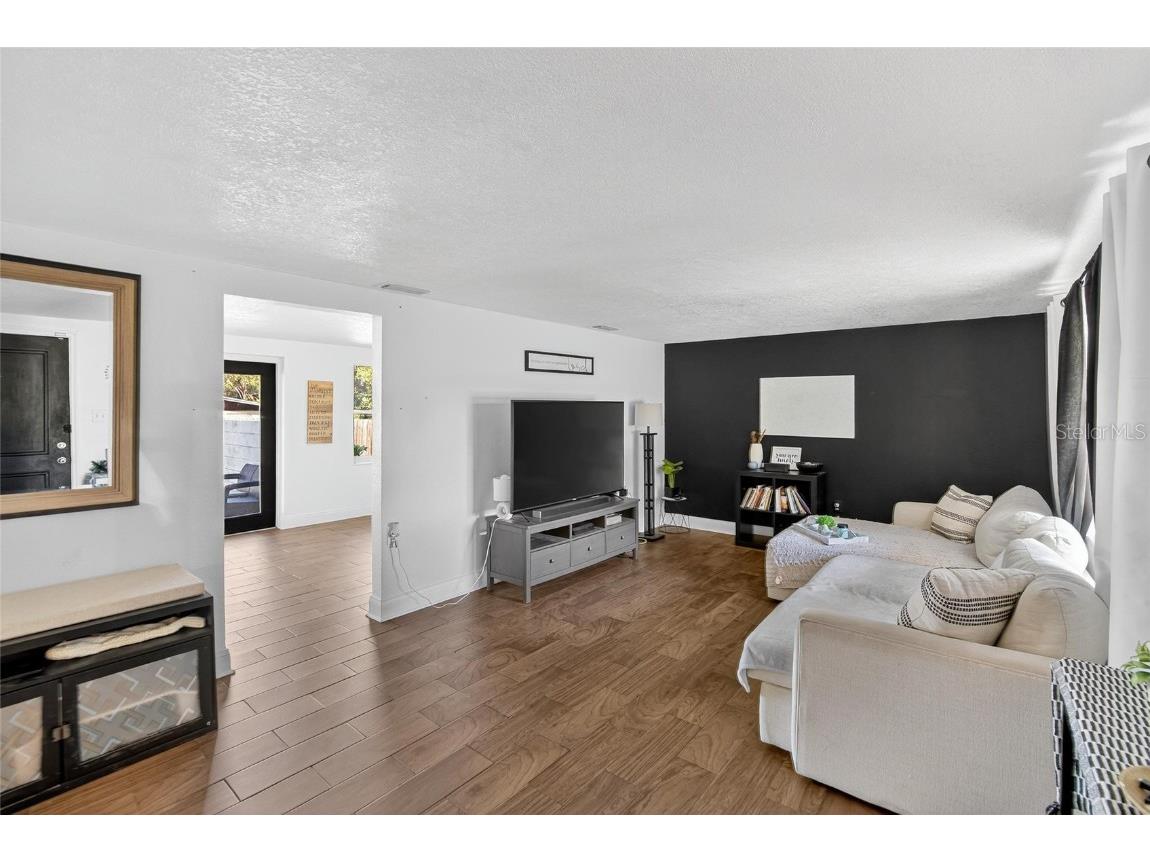 4255 Sabal Palm Drive Mulberry FL 33860 TB8450173 image4