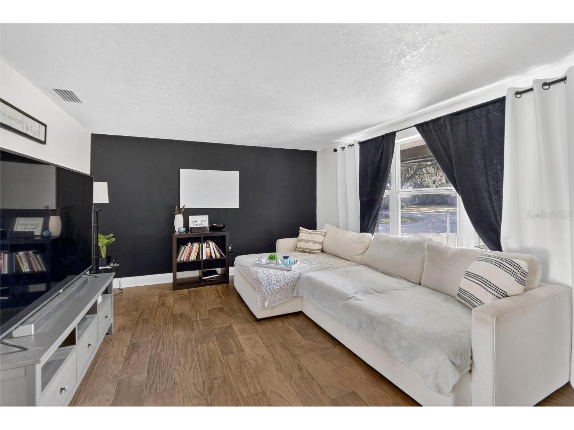 4255 Sabal Palm Drive Mulberry FL 33860 TB8450173 image7