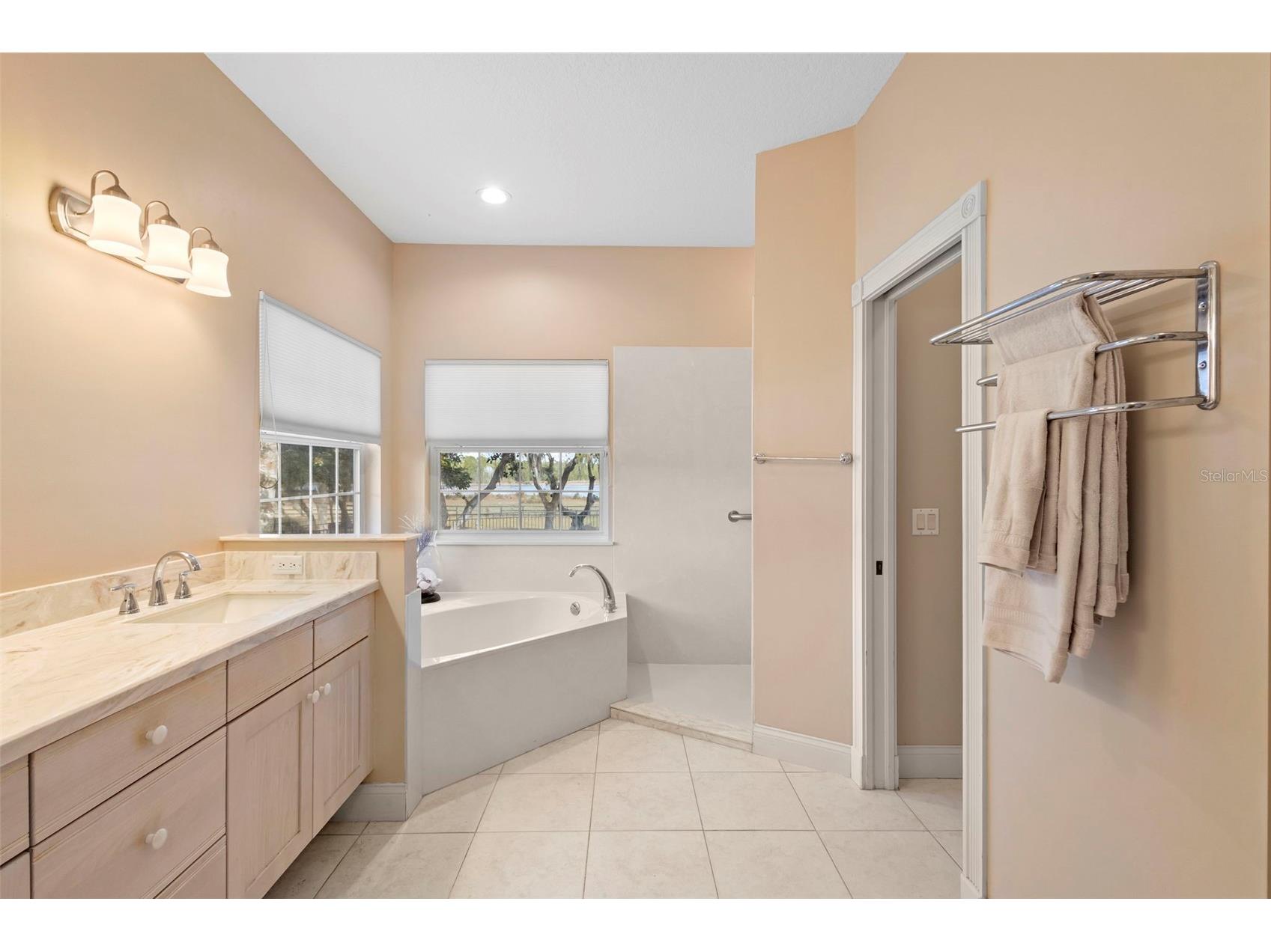 42554 Maggie Jones Road Paisley FL 32767 - UNKNOWN. V4947070 image20