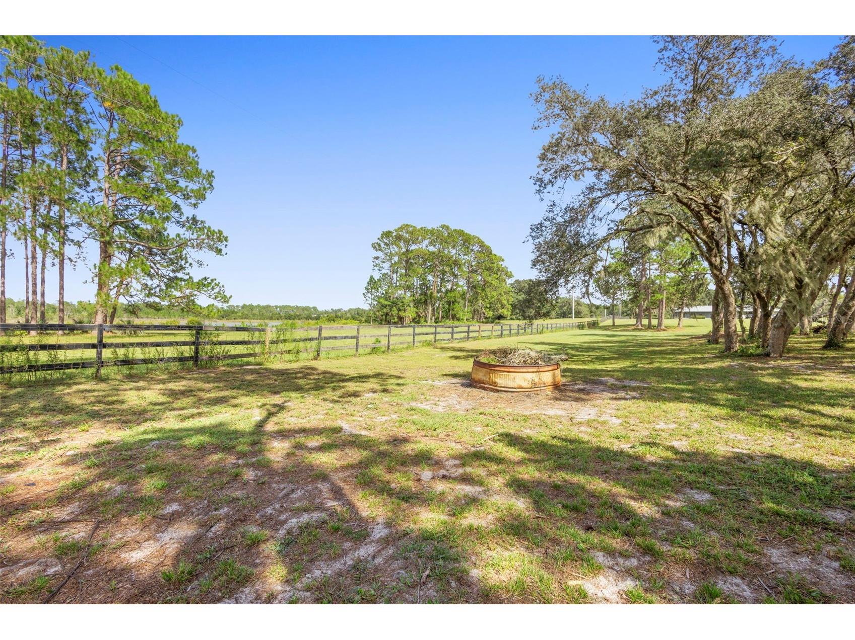 42554 Maggie Jones Road Paisley FL 32767 - UNKNOWN. V4947070 image55