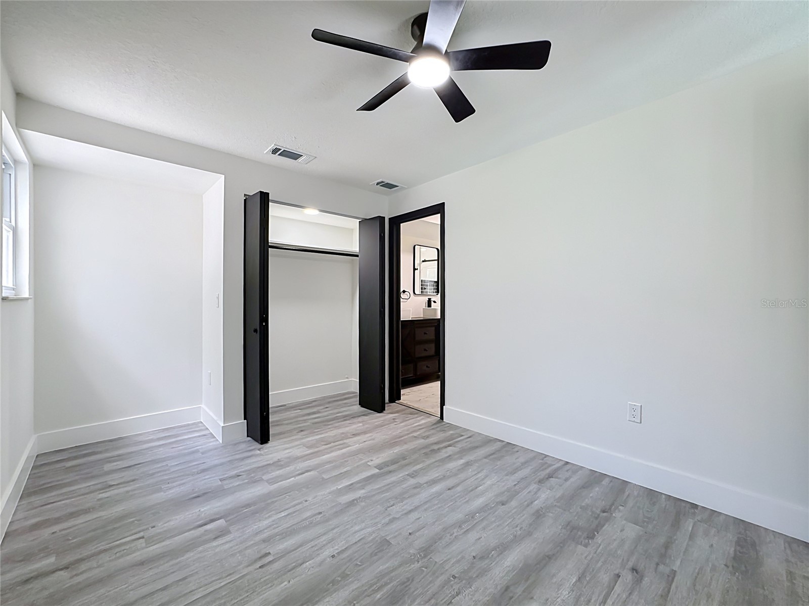 4256 King Richard Lane Sarasota FL 34232 A4698470 image27