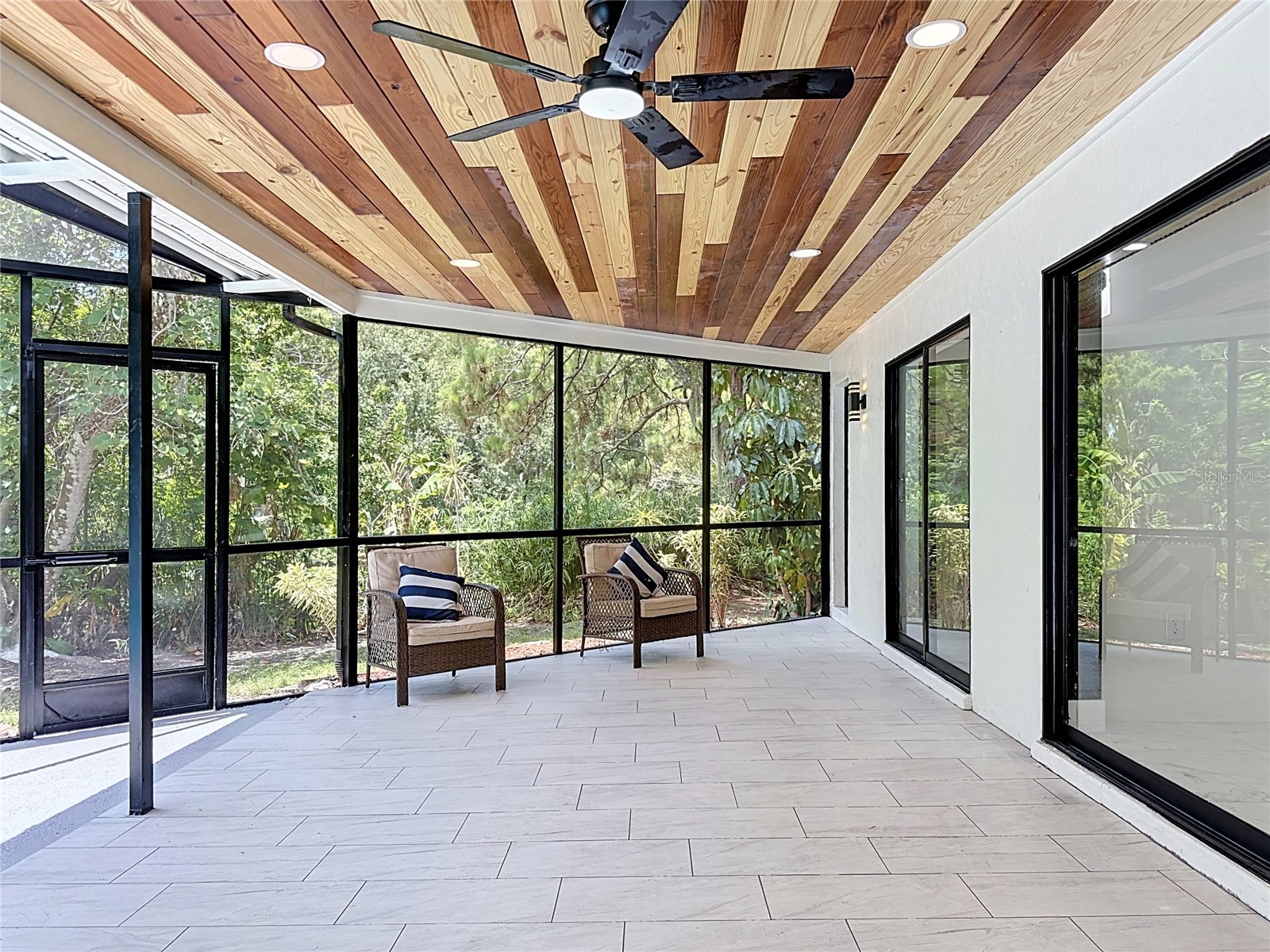 4256 King Richard Lane Sarasota FL 34232 A4698470 image37