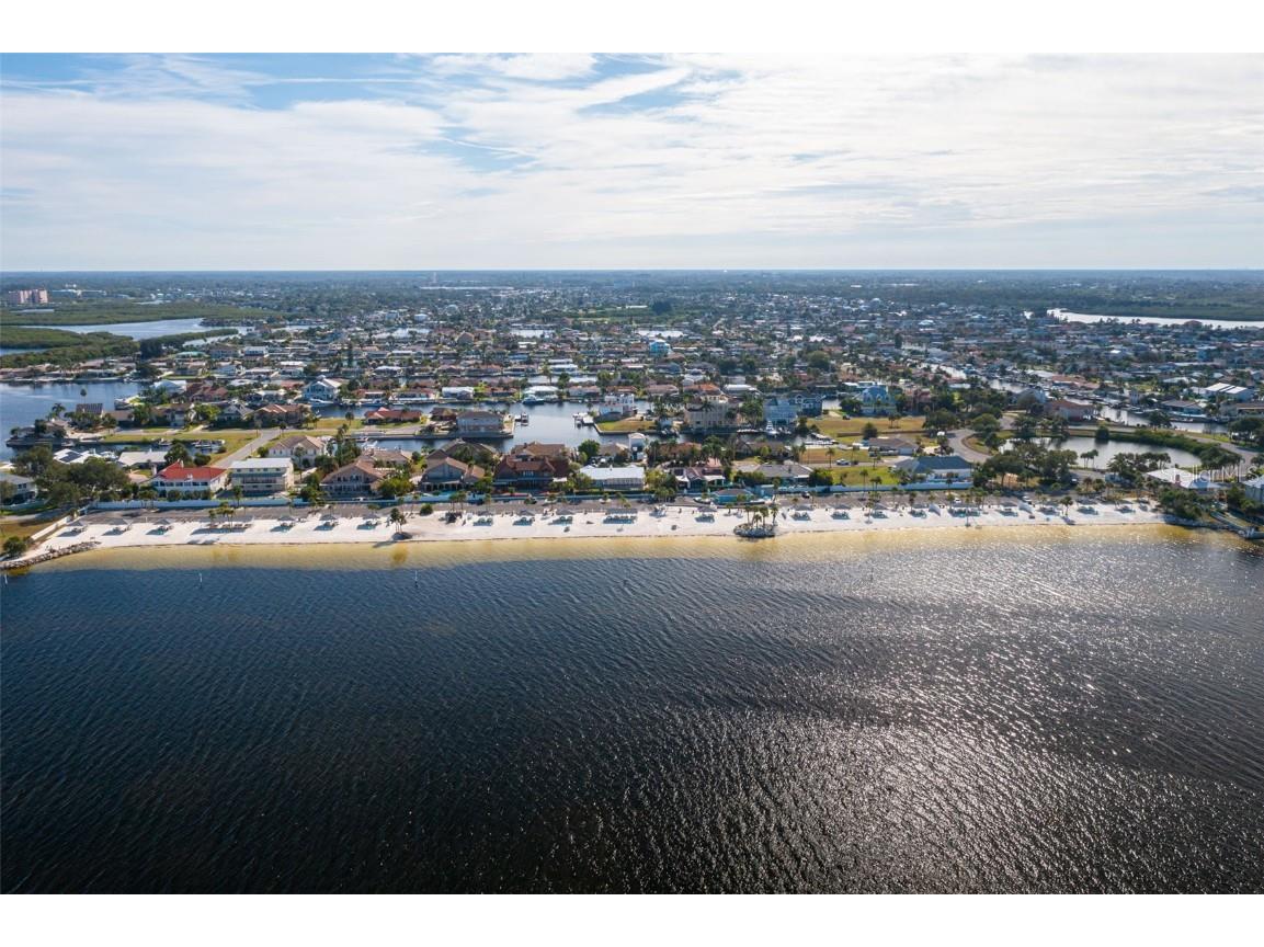 4256 Rudder Way New Port Richey FL 34652 TB8446771 image85