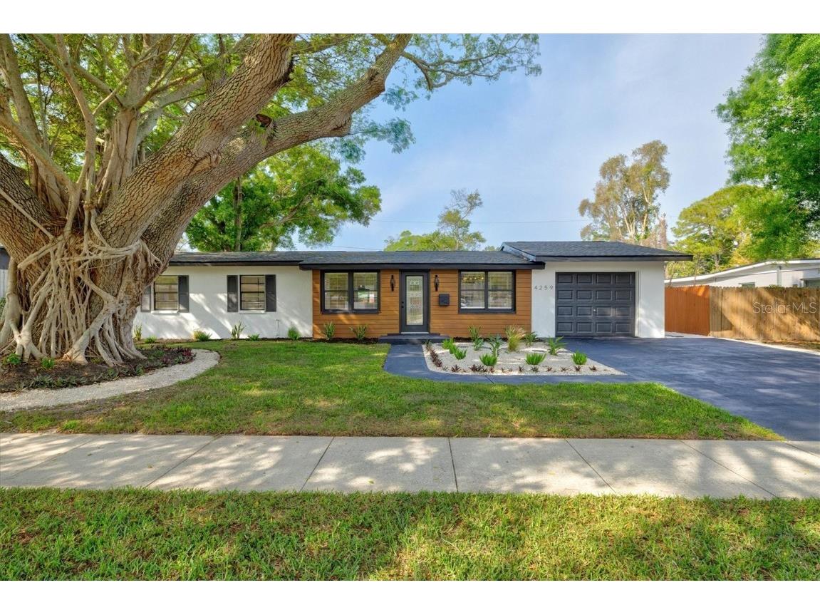 4259 Elkcam Boulevard SE Saint Petersburg FL 33705 A4604427 image1