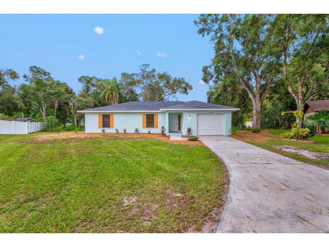 4259 Shady Oaks Court Sarasota FL 34233 A4579792 image1