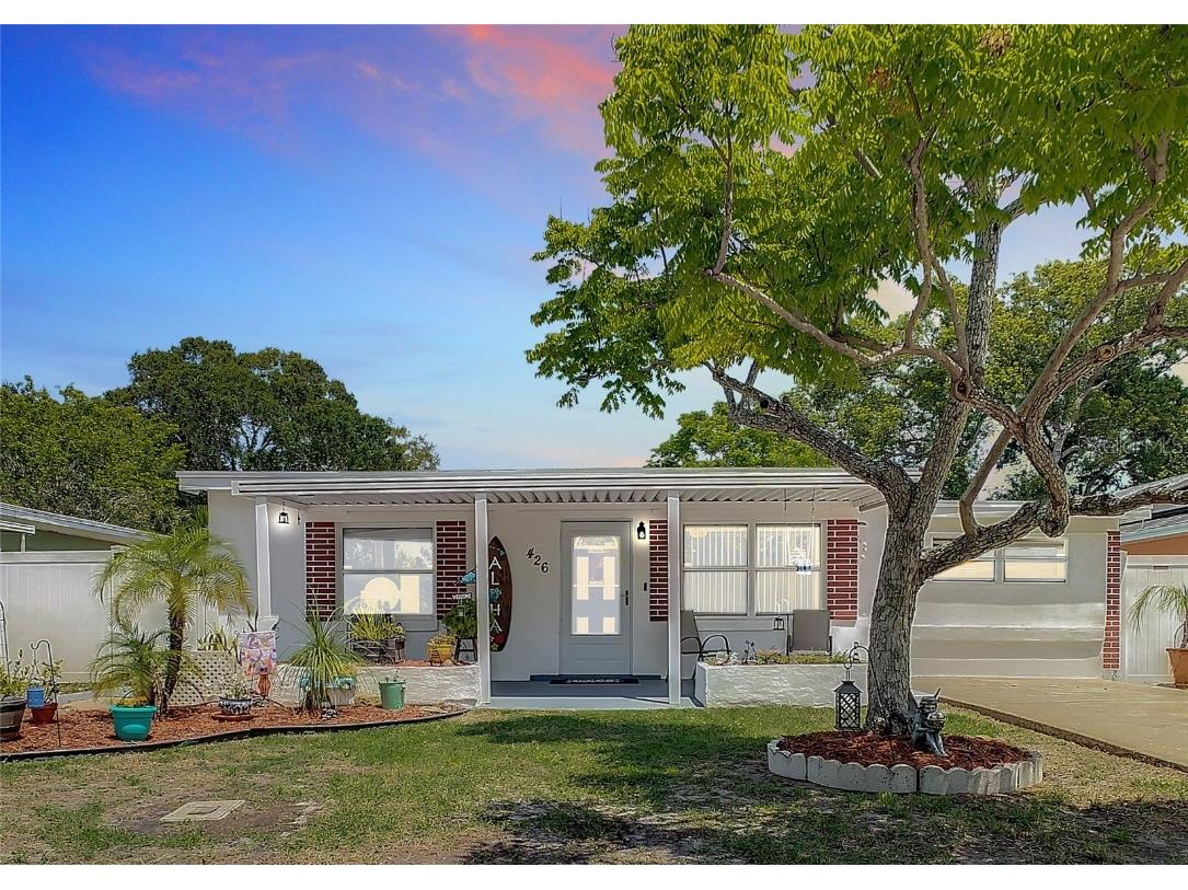 426 1st Avenue NE Largo FL 33770 U8198475 image1