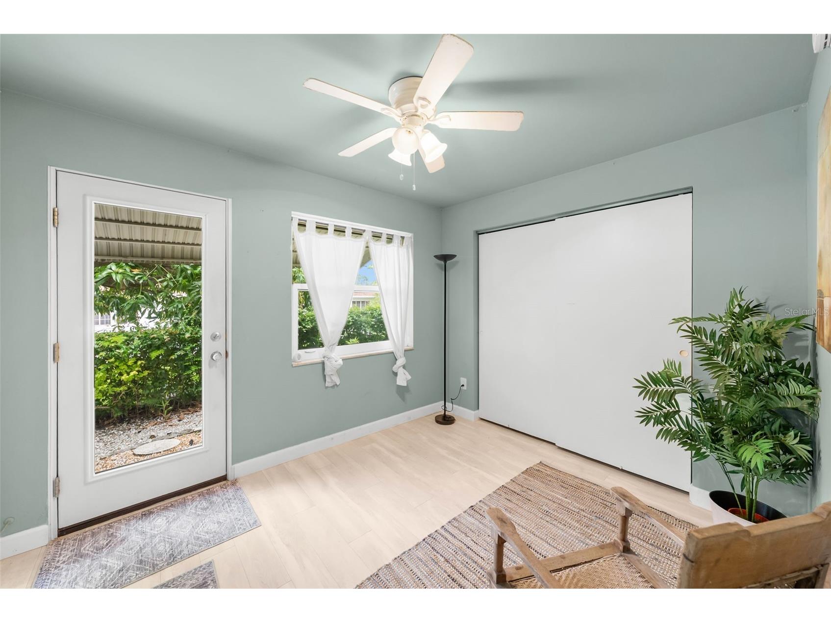 426 32nd Avenue N #102E Saint Petersburg FL 33704 TB8362730 image15
