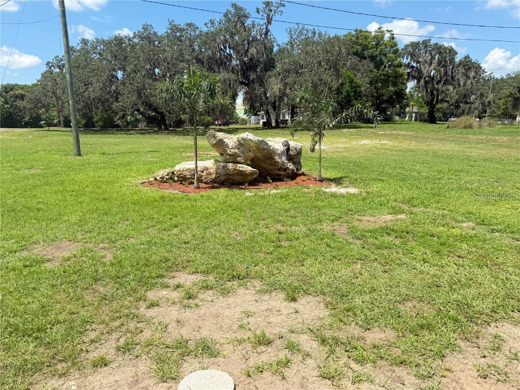 426 Becton Street Frostproof FL 33843 S5133754 image6