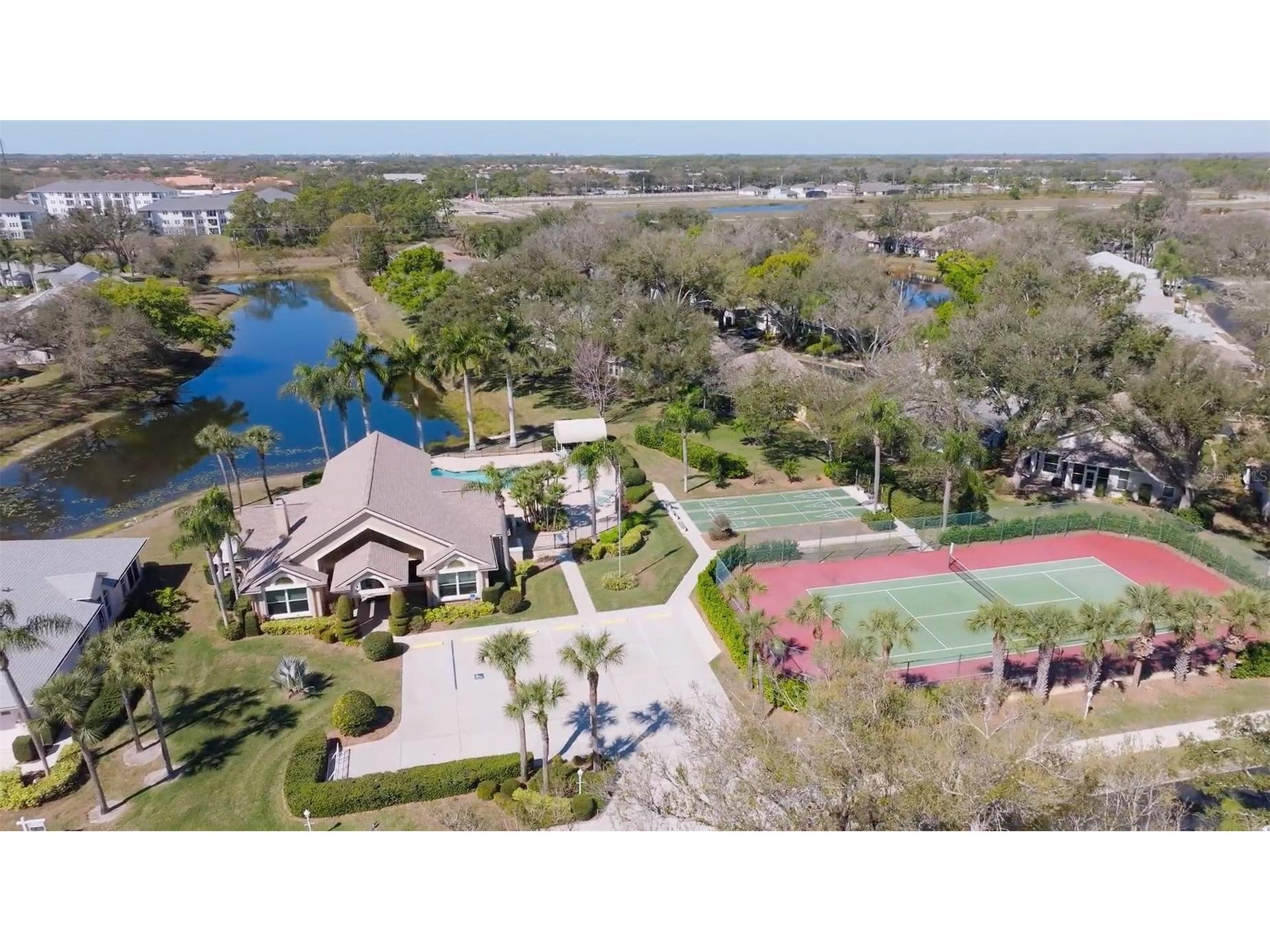 426 Bermuda Isles Circle Venice FL 34292 A4683991 image37