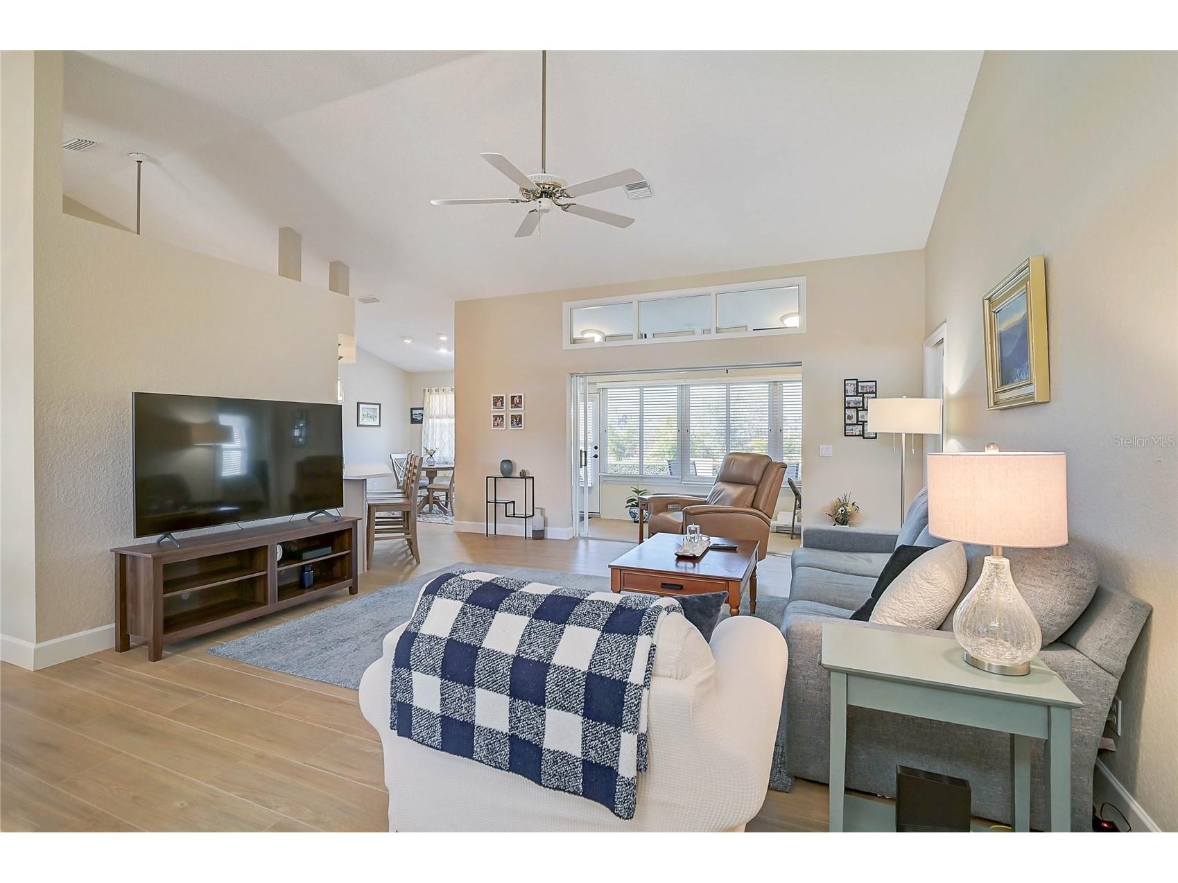 426 Bermuda Isles Circle Venice FL 34292 A4683991 image5