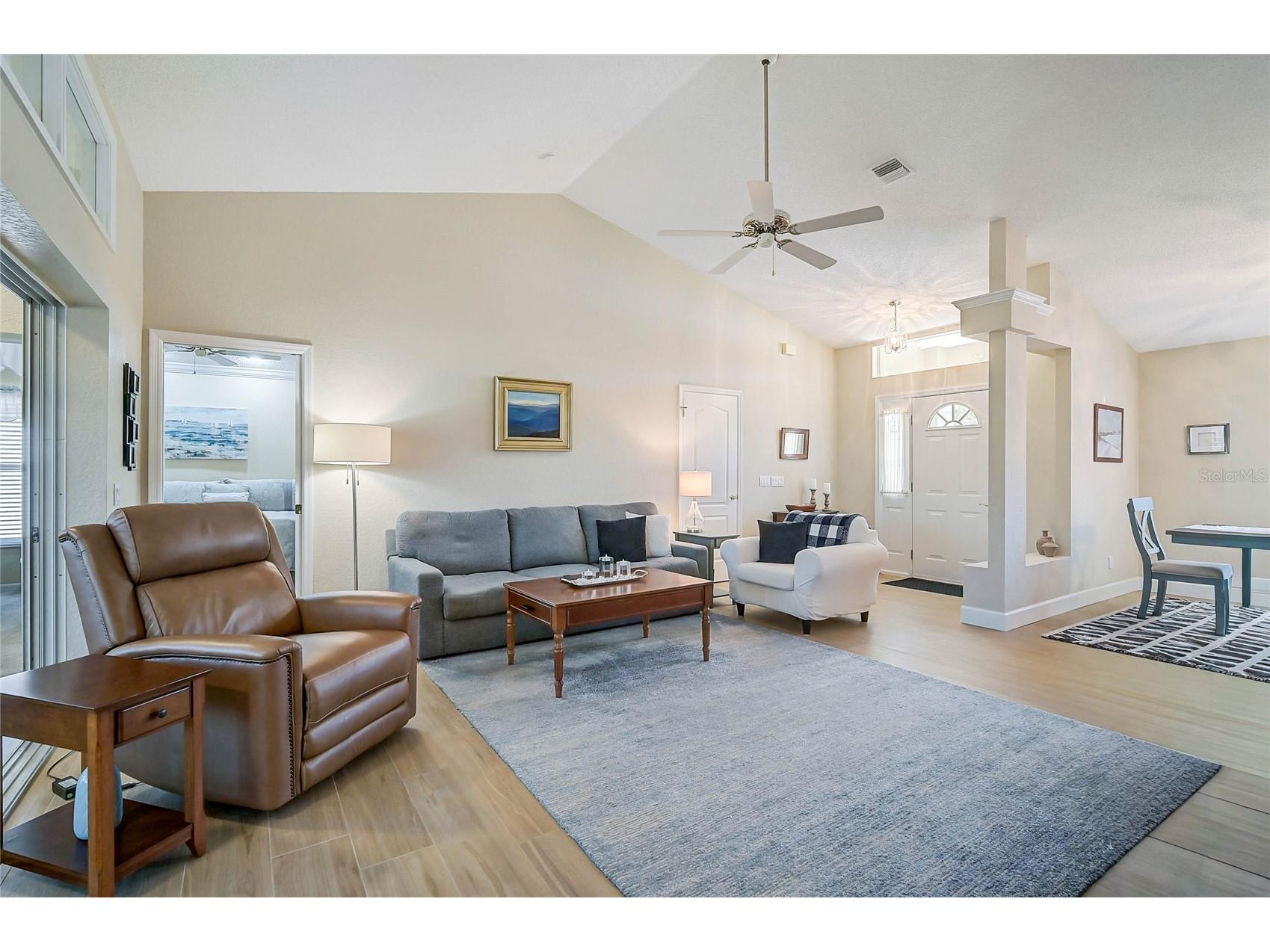 426 Bermuda Isles Circle Venice FL 34292 A4683991 image8