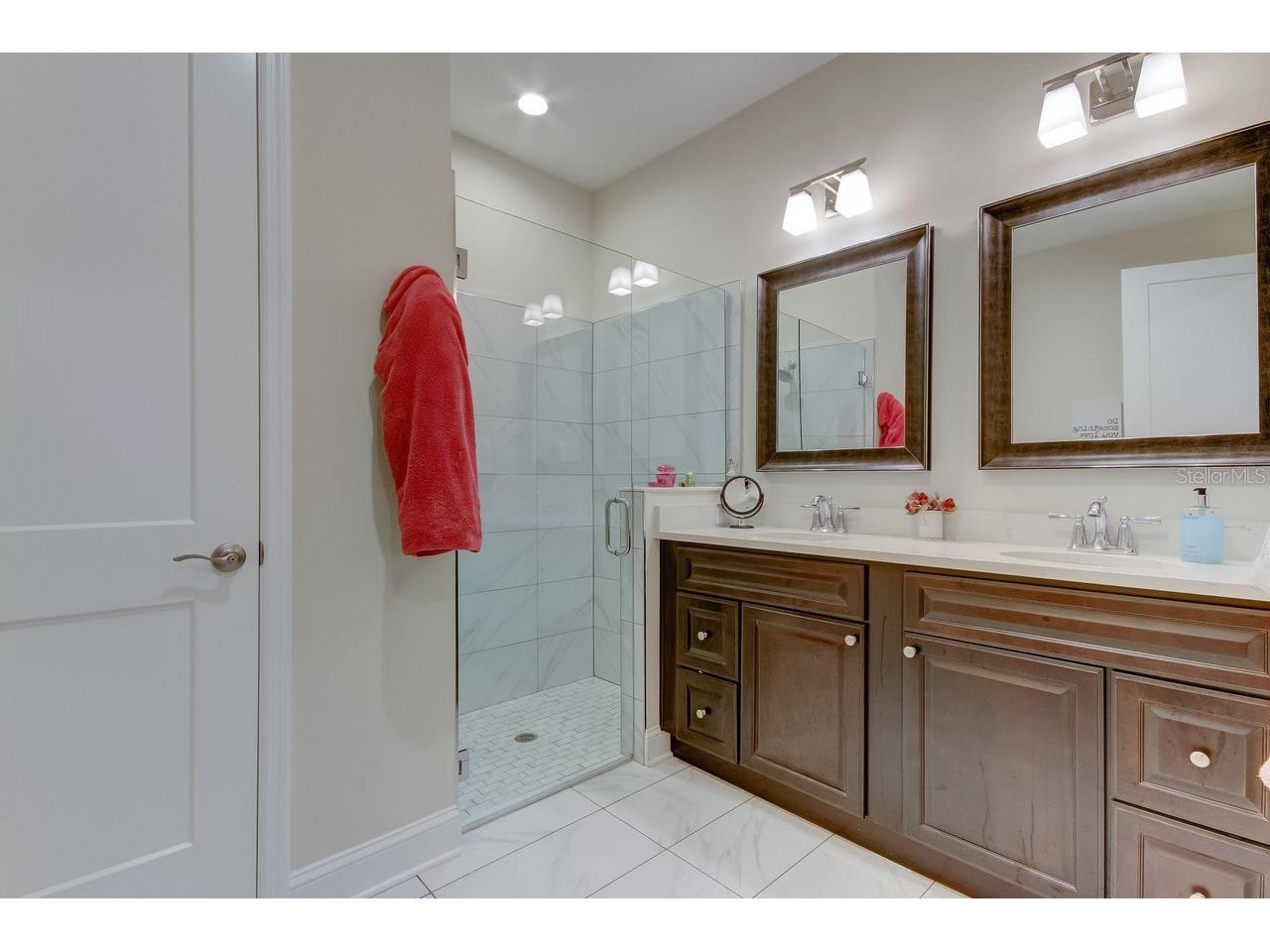 426 Birdsong Lane Dunedin FL 34698 TB8529668 image18