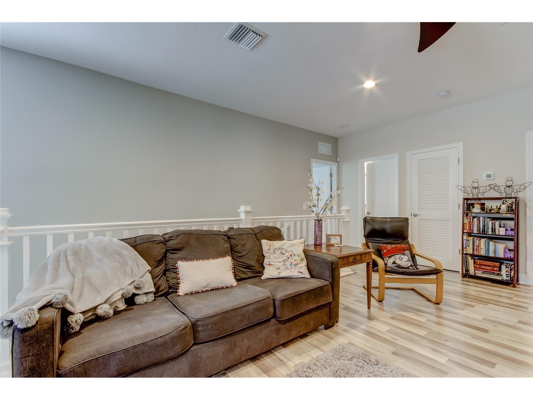 426 Birdsong Lane Dunedin FL 34698 TB8529668 image24
