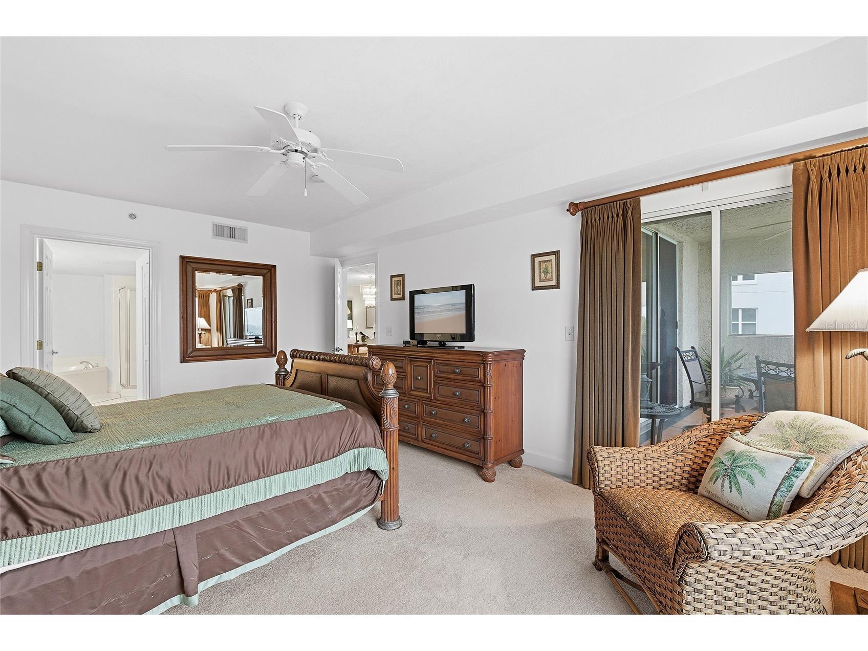 426 Bouchelle Drive #301 New Smyrna Beach FL 32169 - CALLALISA CREEK NS1087301 image24