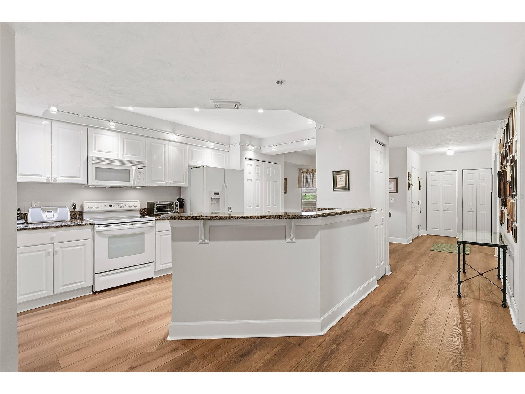 426 Bouchelle Drive #301 New Smyrna Beach FL 32169 - CALLALISA CREEK NS1087301 image9