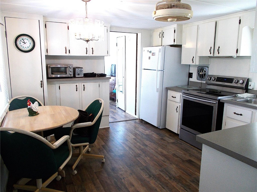 426 Boxwood Drive Venice FL 34285 N6141732 image4