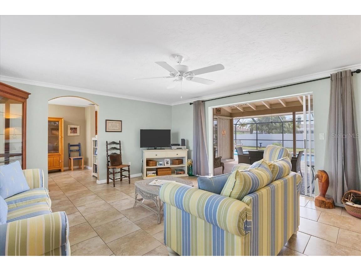 426 Canterbury Road Venice FL 34293 A4673614 image13