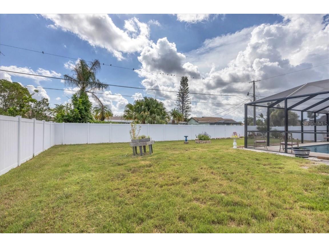 426 Canterbury Road Venice FL 34293 A4673614 image30