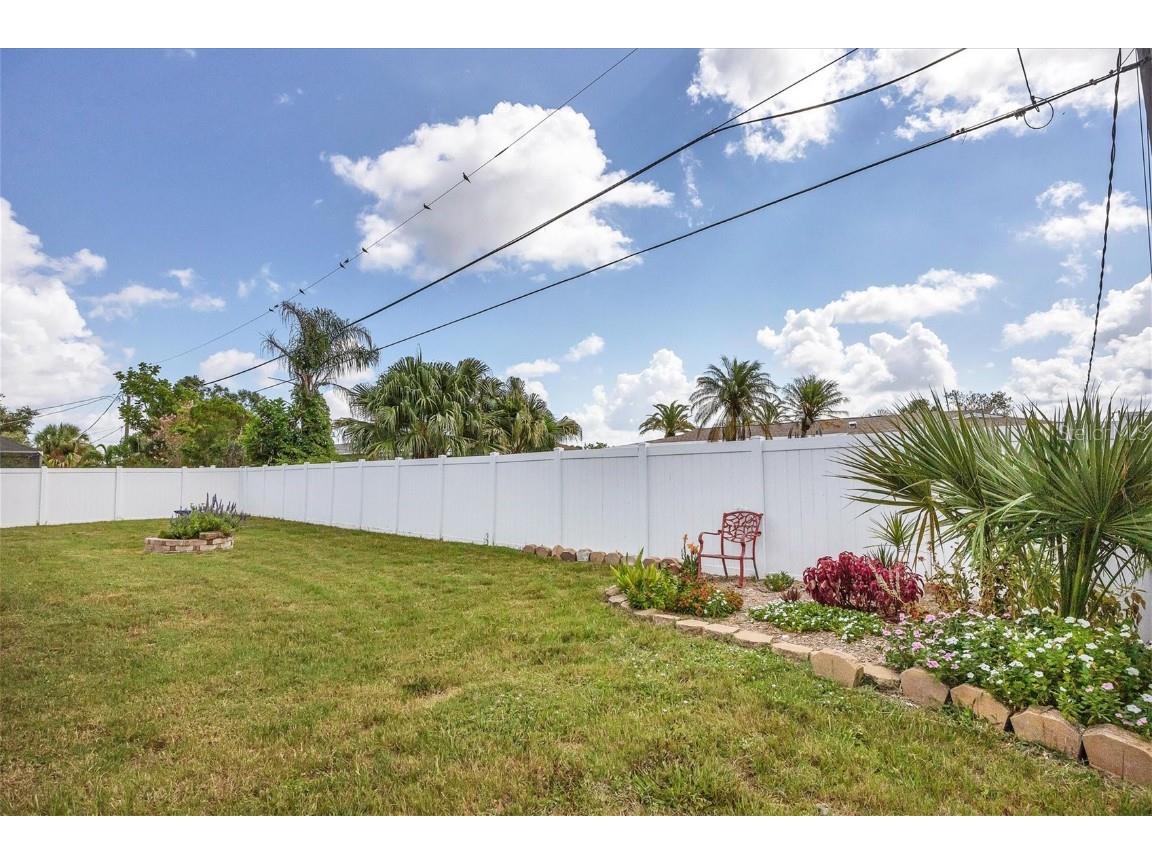 426 Canterbury Road Venice FL 34293 A4673614 image32