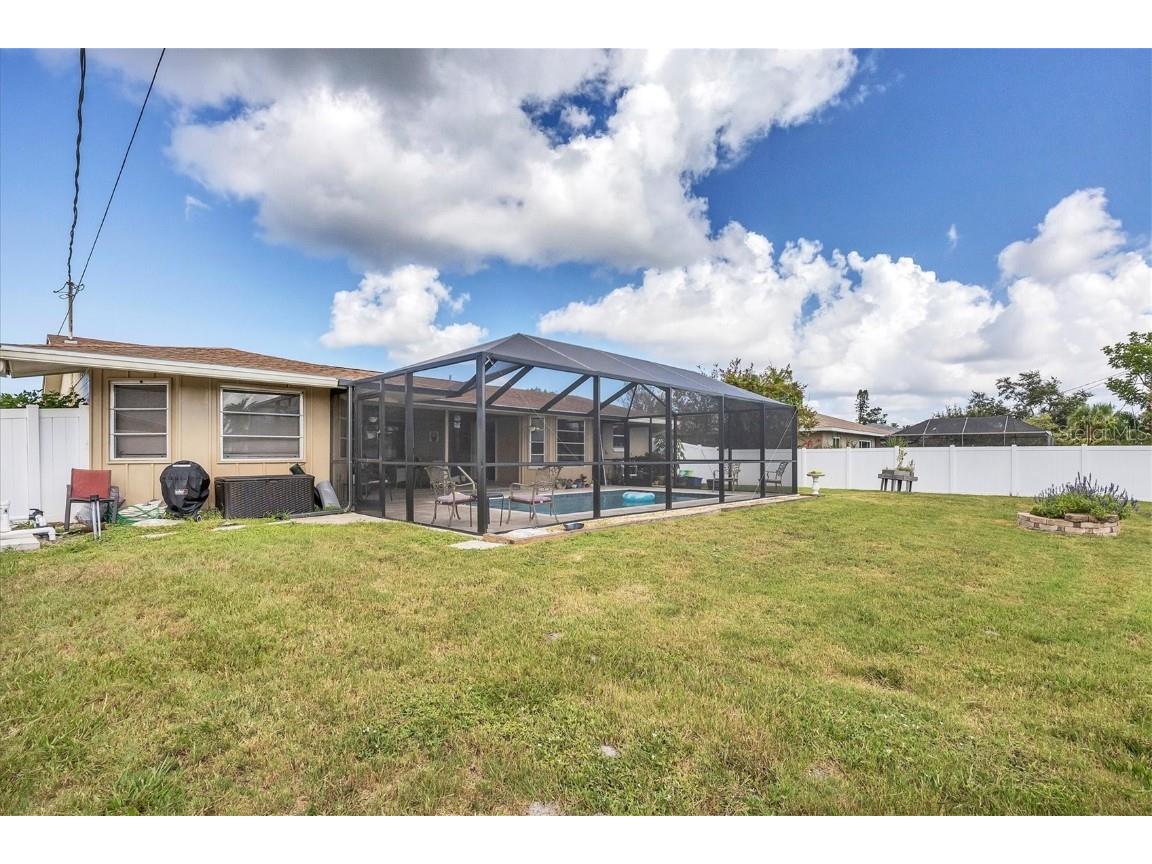 426 Canterbury Road Venice FL 34293 A4673614 image33