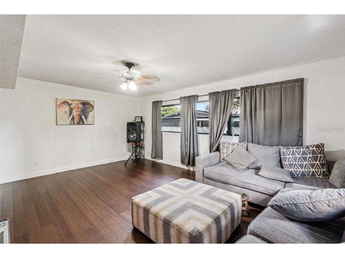 426 Doolittle Street Orlando FL 32839 O6346337 image6