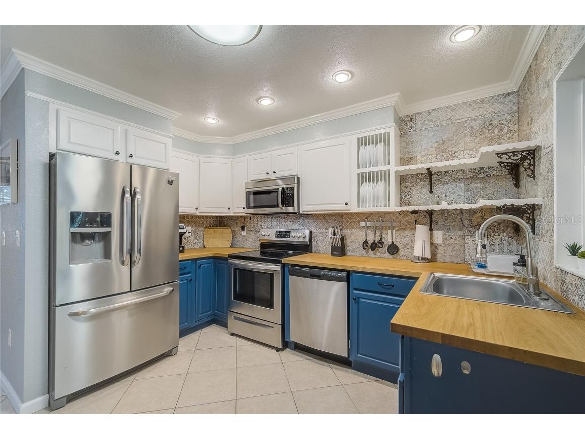 426 Eagles Nest Lane Sarasota FL 34243 A4670606 image15