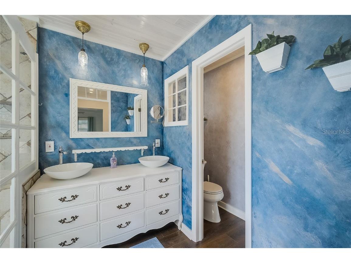 426 Eagles Nest Lane Sarasota FL 34243 A4670606 image20