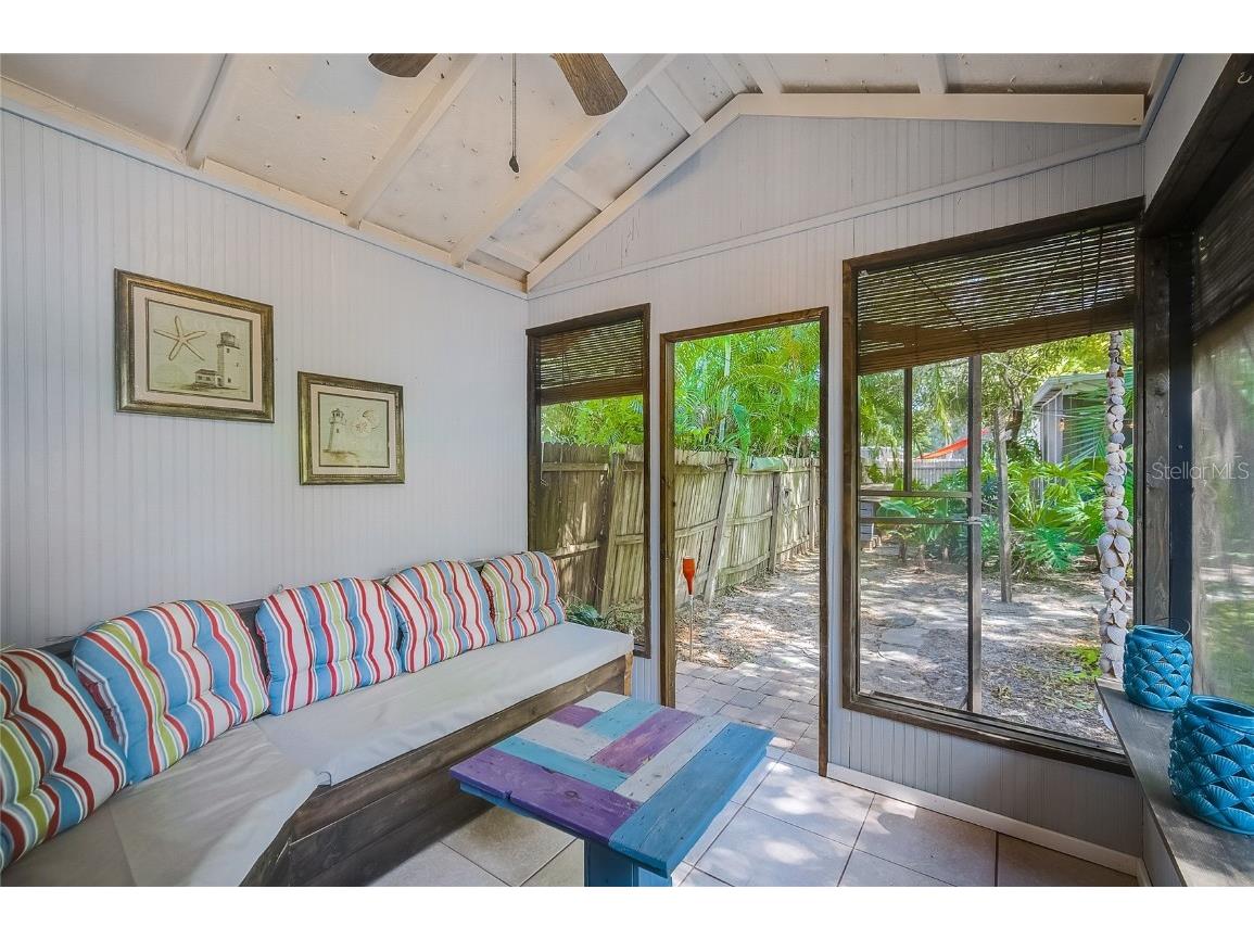 426 Eagles Nest Lane Sarasota FL 34243 A4670606 image34