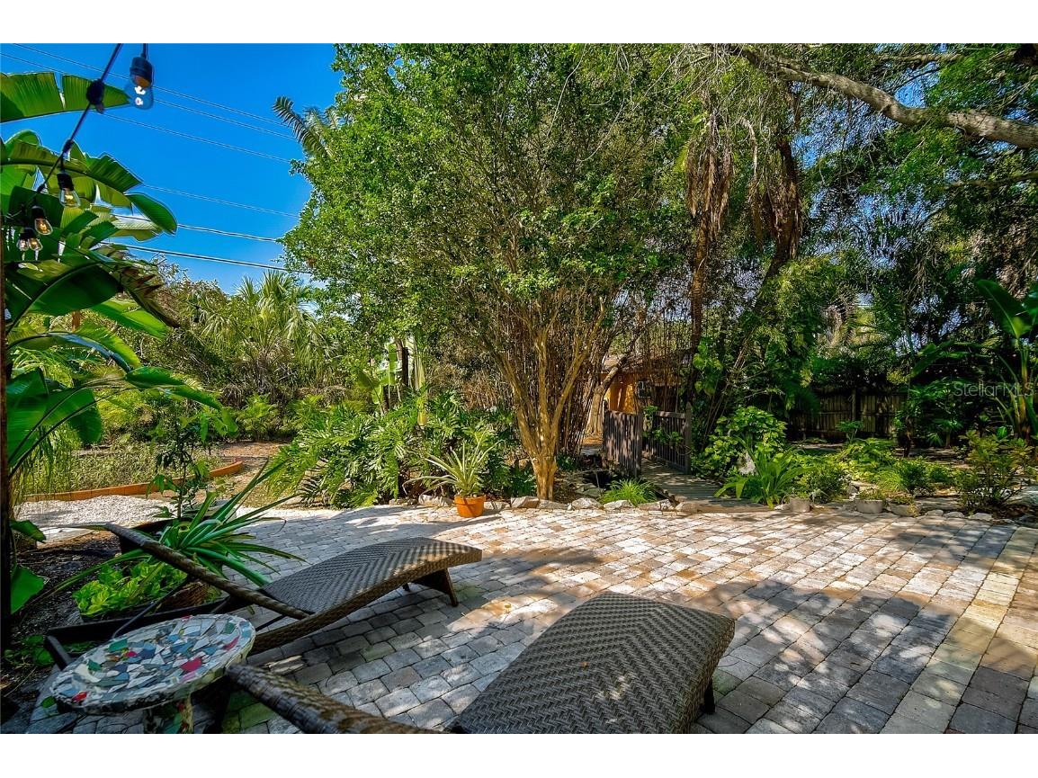 426 Eagles Nest Lane Sarasota FL 34243 A4670606 image37