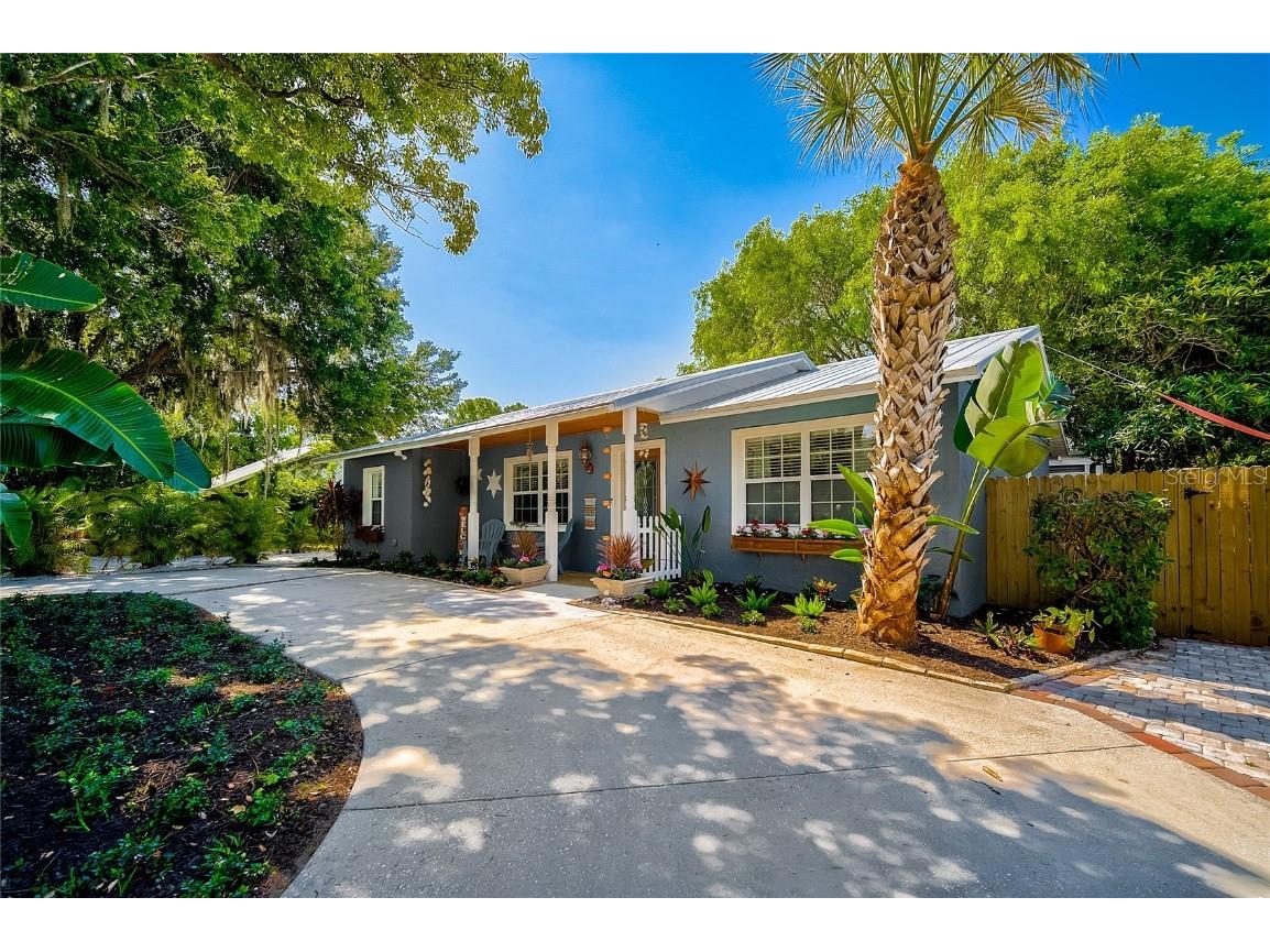 426 Eagles Nest Lane Sarasota FL 34243 A4670606 image9